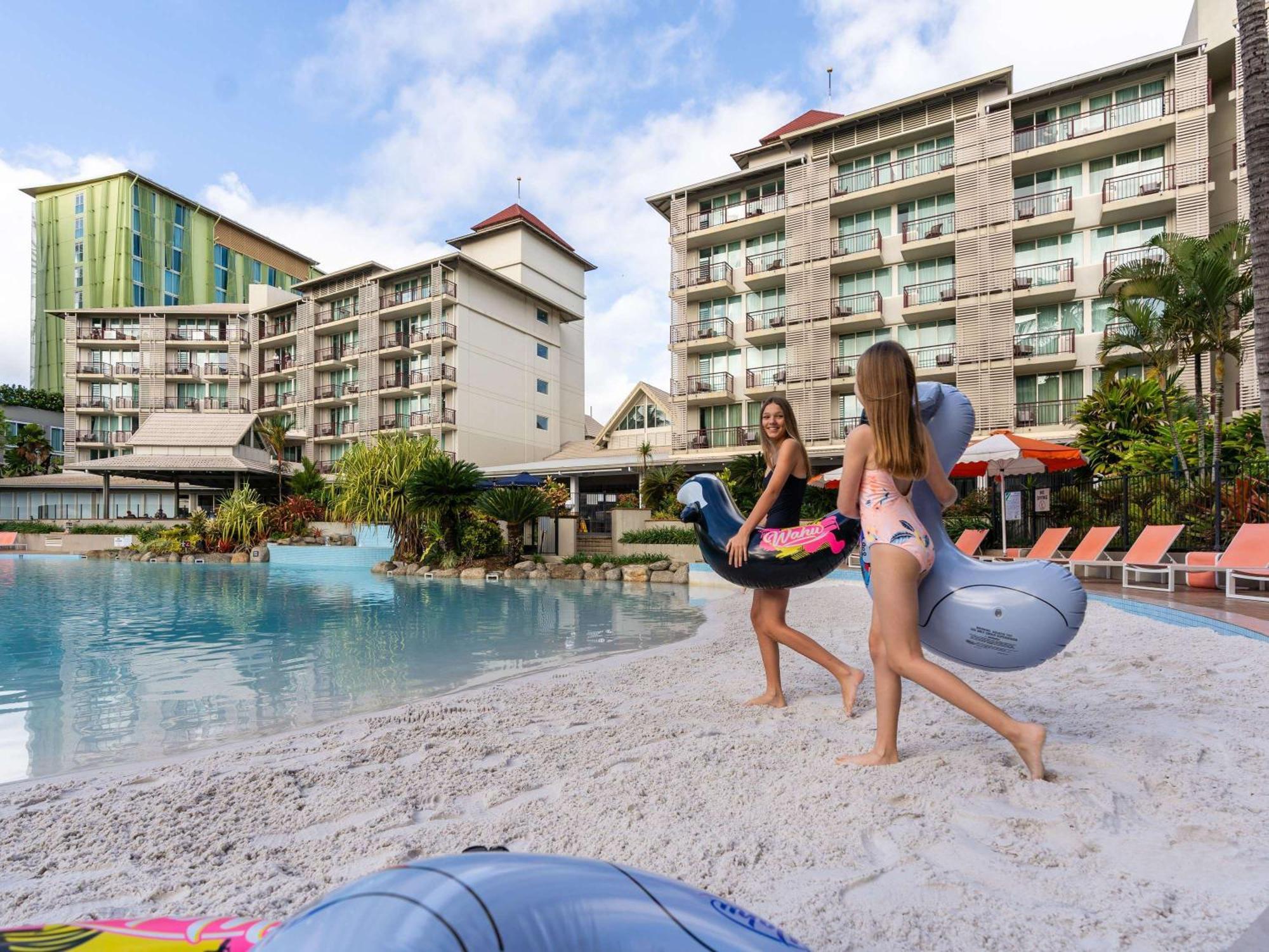 Novotel Cairns Oasis Resort Ngoại thất bức ảnh